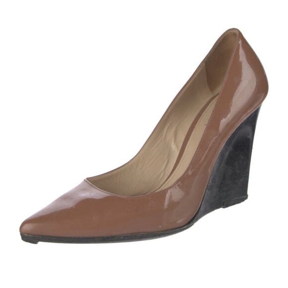 Burberry Prorsum Patent Leather Wedge Heel Pump Taupe Tan EU 38 US 8 EUC - Picture 1 of 4